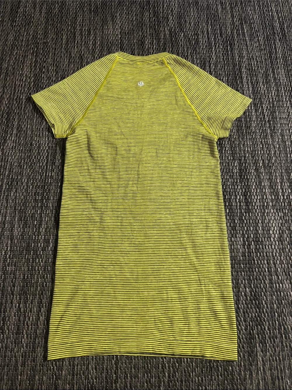 Lululemon Swiftly Tech Short Sleeve Shirt Wee Are From Space Sonic Yellow Size 4